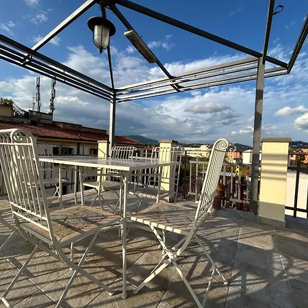 Apartment Florentine Penthouse By Florencehospitality Com