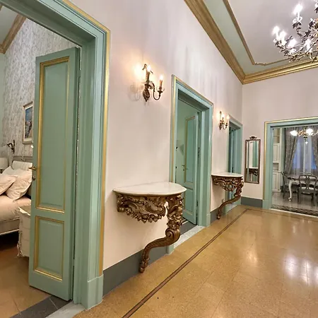 Florentine Penthouse By Florencehospitality Com
