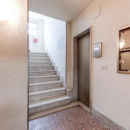 Terrazza, Doppio Parcheggio Apartment Florence