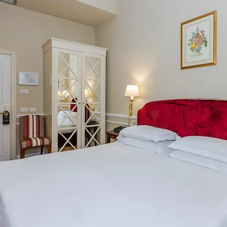 Hotel Fh55 Calzaiuoli 4*