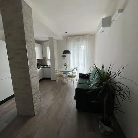 Luminoso Fiorentino Apartment Florenz