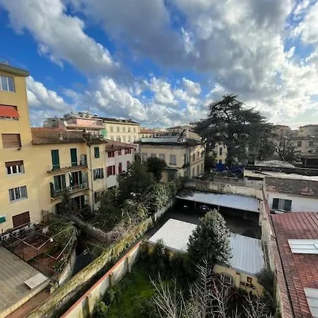 Luminoso Fiorentino Apartment Florenz