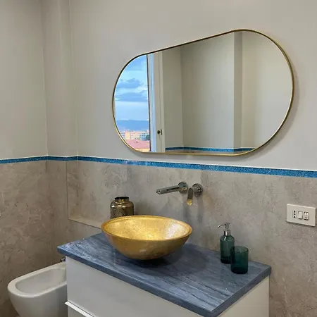 Hundred Steps To Heaven Apartment