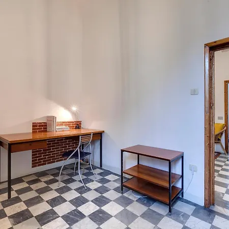 Apartment Faenza 64 *