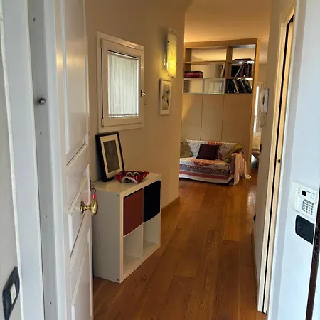 Apartamento Sam's & Cosy By The Old Town