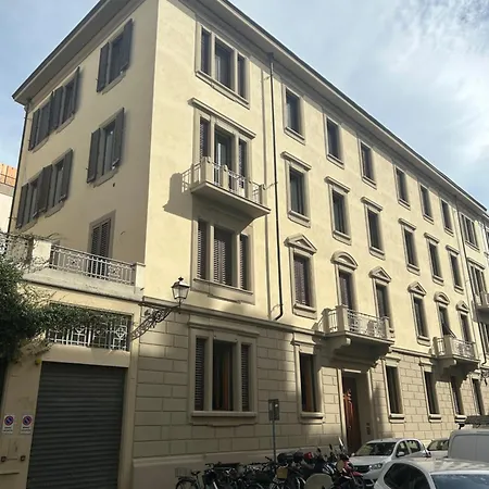 Florentine Penthouse By Florencehospitality Com Apartment Florence