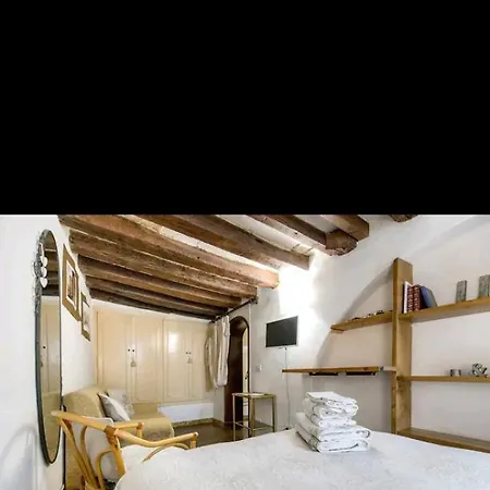 Bargellino Pieno Centro Apartment