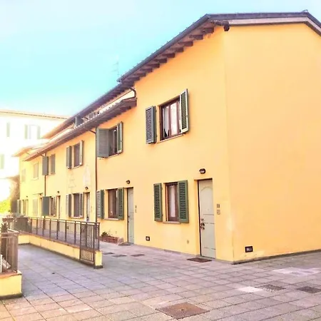 House Nubia, San Frediano, Near Ponte Vecchio, With Free Private Parking Lot Florence