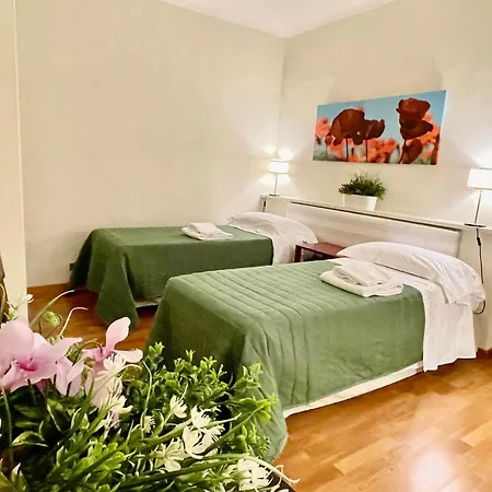Cozy Duomo Dante Uffizi Apartment Florence