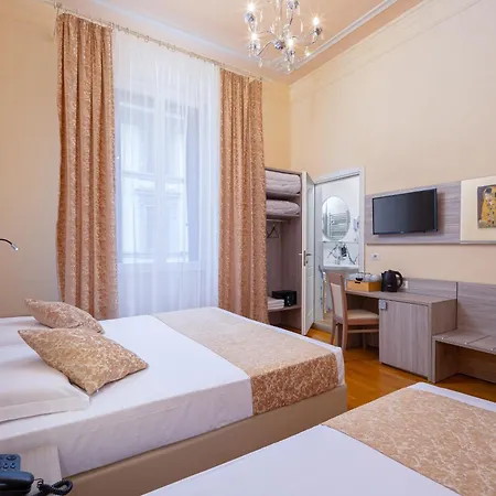 Hotel Lilium