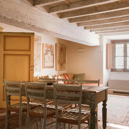 Apartment Wp Relais Renaissance Retreat