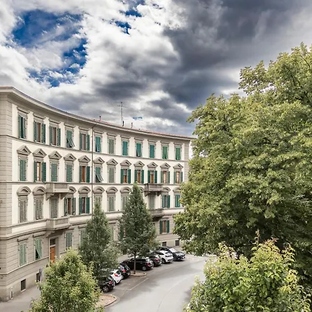Apartment Leopoldo Cozy Loft - Tram, Air C, Netflix *