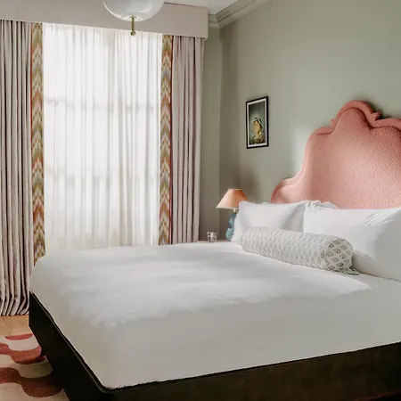 The Hoxton, 4*