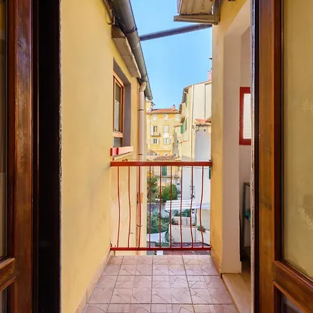 Santa Croce's Vintage By Mmega Apartment *