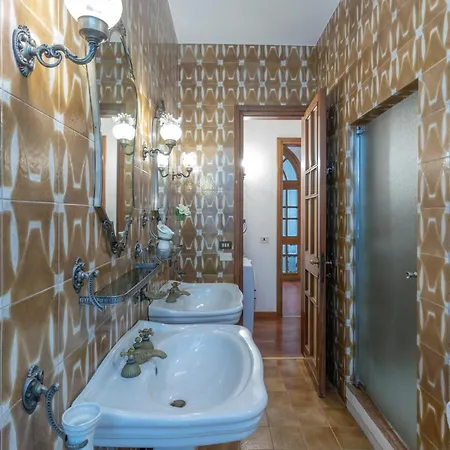 Holiday home Lia - In With Private Garden And Pool Florence