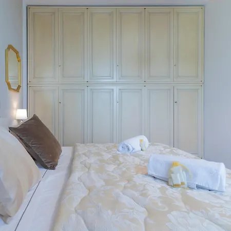 Lia - In With Private Garden And Pool Holiday home