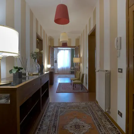 Lia - In With Private Garden And Pool Holiday home Florence
