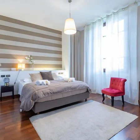 Lia - In With Private Garden And Pool * Florence