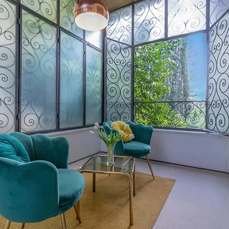 Lia - In With Private Garden And Pool Florence