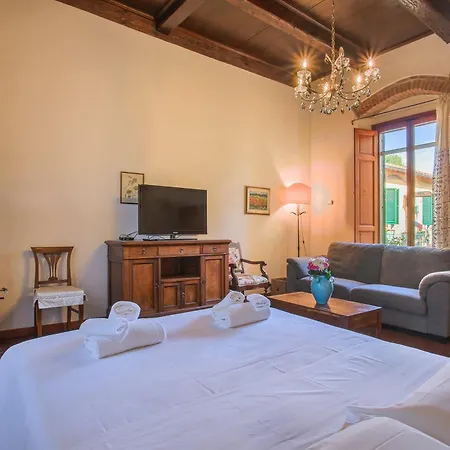 Bellesi - Sweet Dreams In Apartment Florence