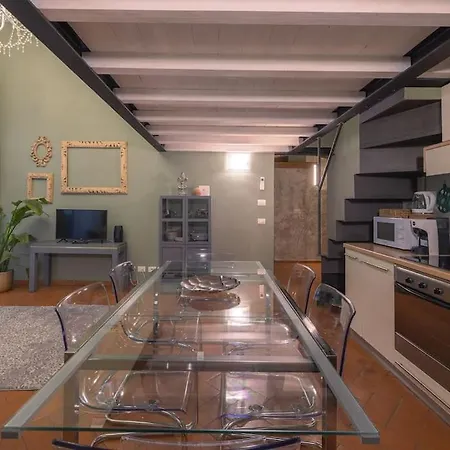 Sant Ambrogio Pepper Apartment *