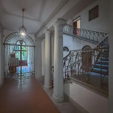 Apartment Sant Ambrogio Pepper Florence