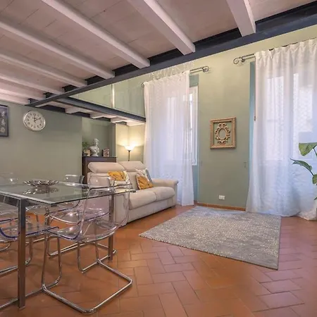 Apartment Sant Ambrogio Pepper