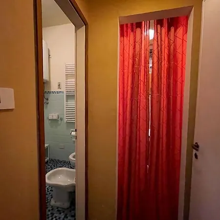 Bardi-pitti Apartment