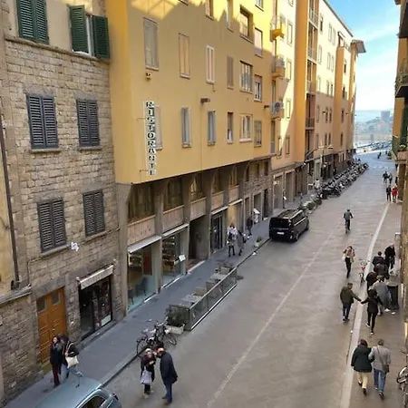 Bardi-pitti Apartment *