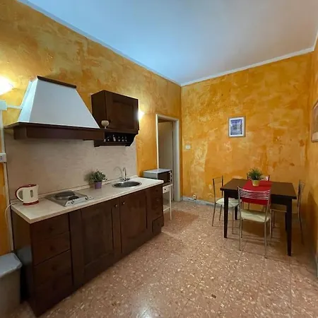Bardi-pitti Apartment