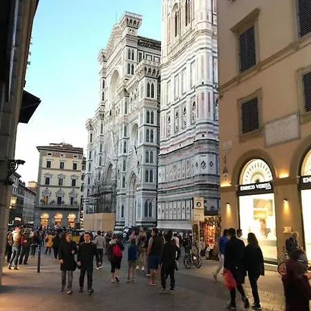 In The Heart Of Florence, Dante, With Private Terrace Διαμέρισμα *