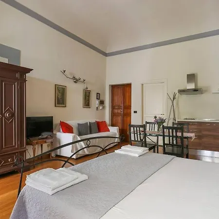 Next To The Duomo Of Florence, Lorenzo, With Private Terrace Апартаменты