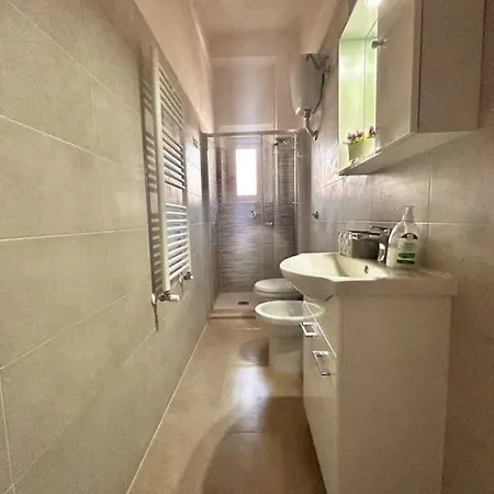 Apartment Respiro Di Relax A Due Passi Dal Centro Con Parcheggio Incluso