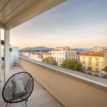 Attico Di Lusso Vista Duomo A 2 Passi Dal Centro