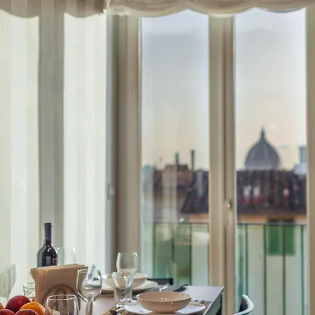Apartment Attico Di Lusso Vista Duomo A 2 Passi Dal Centro Florence