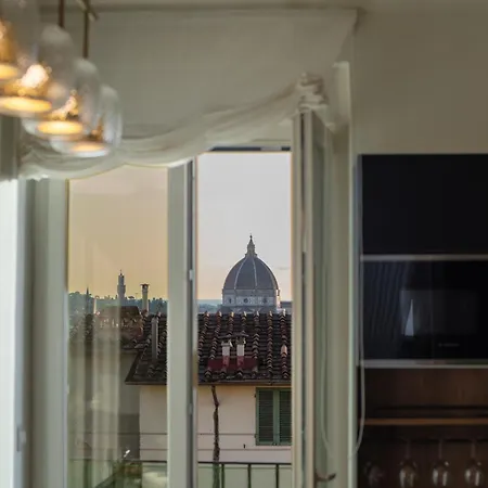 Attico Di Lusso Vista Duomo A 2 Passi Dal Centro Florence