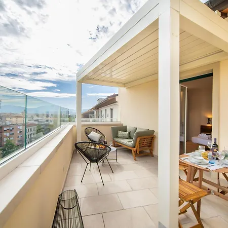 Apartment Attico Di Lusso Vista Duomo A 2 Passi Dal Centro