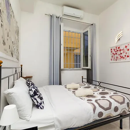 Cozy Close To The Airport