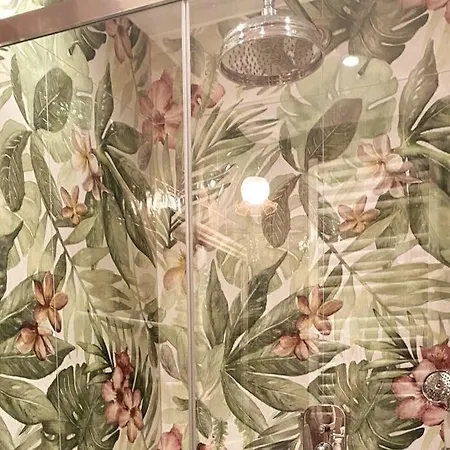 Daire Silk Art