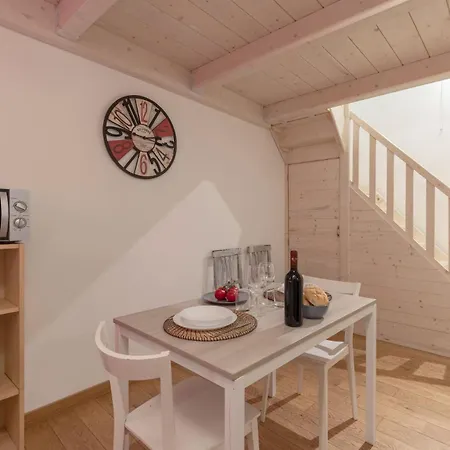 Monalda 1 Lovely Loft In Апартаменты Флоренция