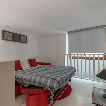 Апартаменты Monalda 1 Lovely Loft In Флоренция