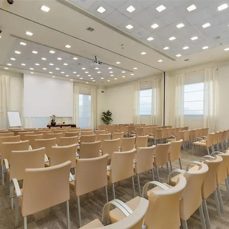 Hilton Garden Novoli 4* Florencie