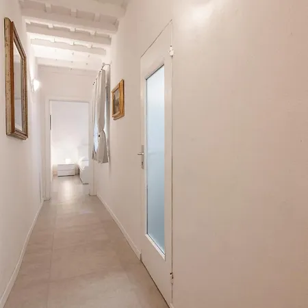 Santa Croce Palace By Mmega Apartment