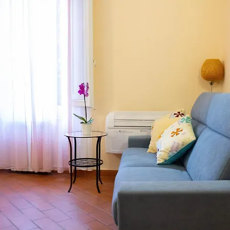 Condominio * Florence