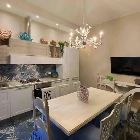 Apartamento Piazza Unita New Elegant Smn Station *