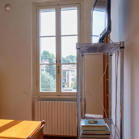 Spacious And Pleasant 2-br Apartment *