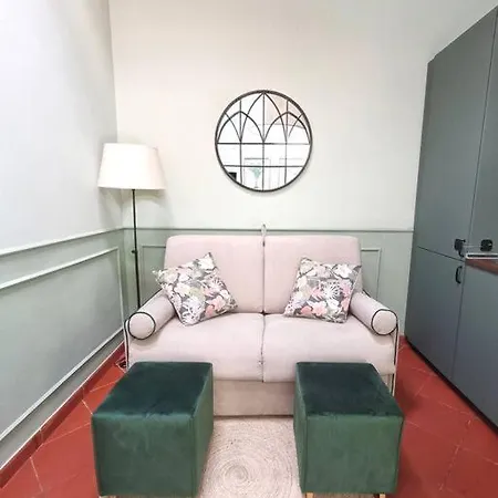 Apartment La Dimora In Santo Spirito Florence