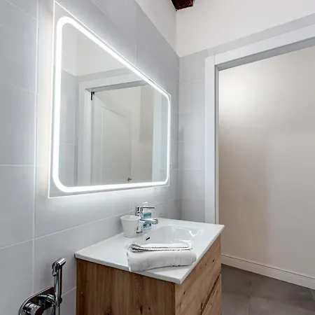 Apartment Irene And Elena House -