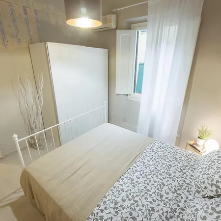 Chic Flat Duomo - Market Apartment Florence