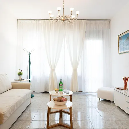 Apartamento Godi Fiorenza - Duomo A 15 Minuti E Aeroporto A 4 Minuti Con Tramvia T2 *
